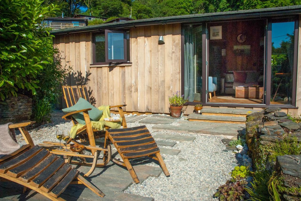 Little Kestrel Cabin Pennal Екстериор снимка